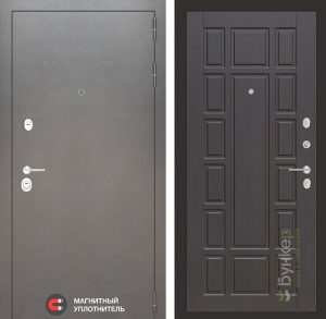 Входная дверь в интерьере серии «SILVER» модель 17 Венге